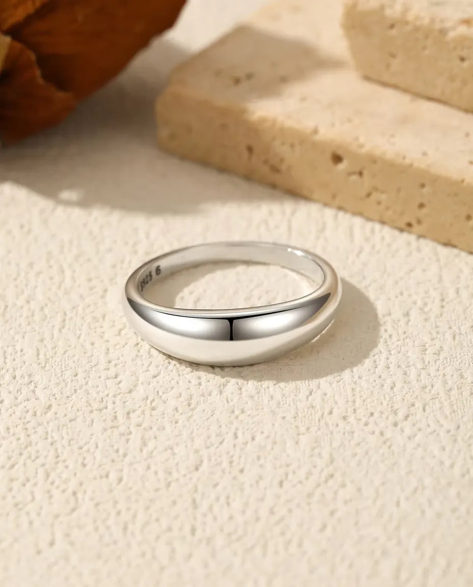 Anillo Abombado de Plata - aro pulido de perfil media caña de 1,9 mm en plata 925 maciza, tallas 5 a 9