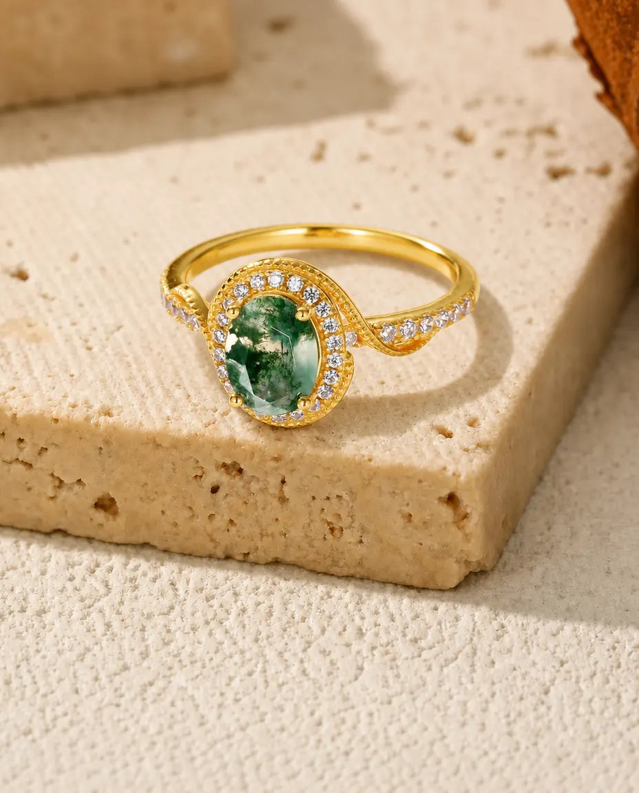Anillo de ágata musgosa – oval talla rosa con halo de milgrain, plata de ley 925 con baño de oro 10K