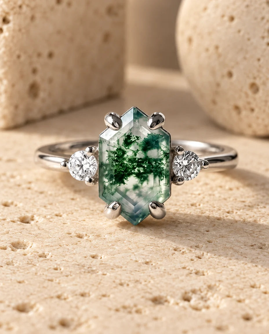 Anillo de ágata musgosa hexagonal - vista frontal