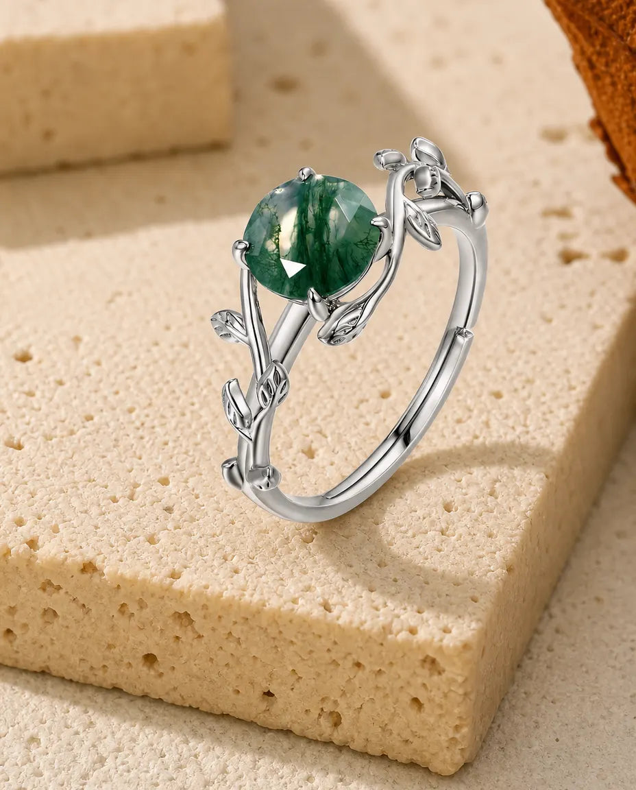 Anillo de ágata musgosa talla rosa – aro de hiedra y hojas cinceladas, abierto y ajustable, plata de ley 925
