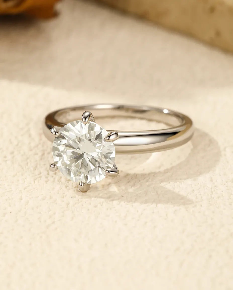 Anillo de moissanita – solitario redondo de 2 ct color D VVS con engaste corona, plata de ley 925