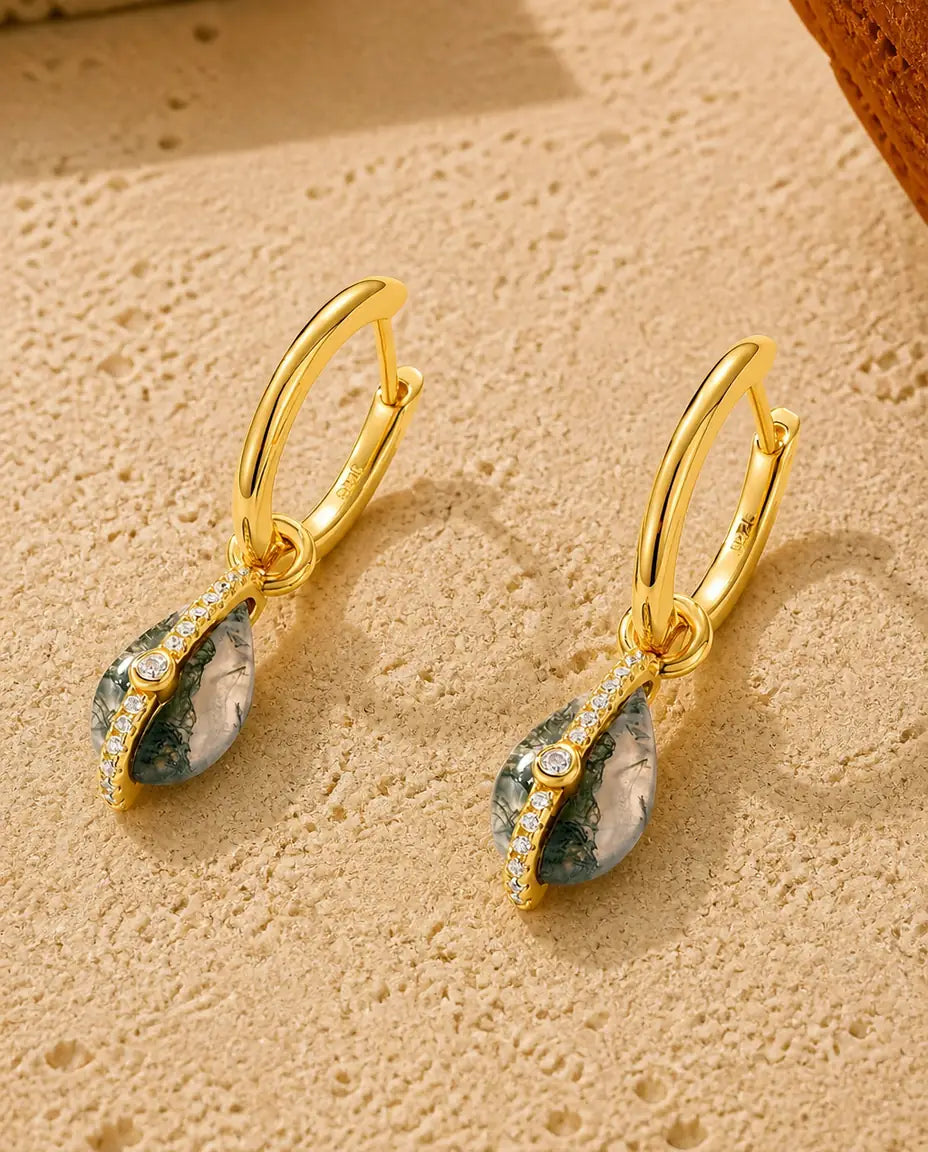 Aros de ágata musgosa - Cabujón en forma de gota con borde de circonitas, plata 925 con baño de oro 10K, regalo para ella