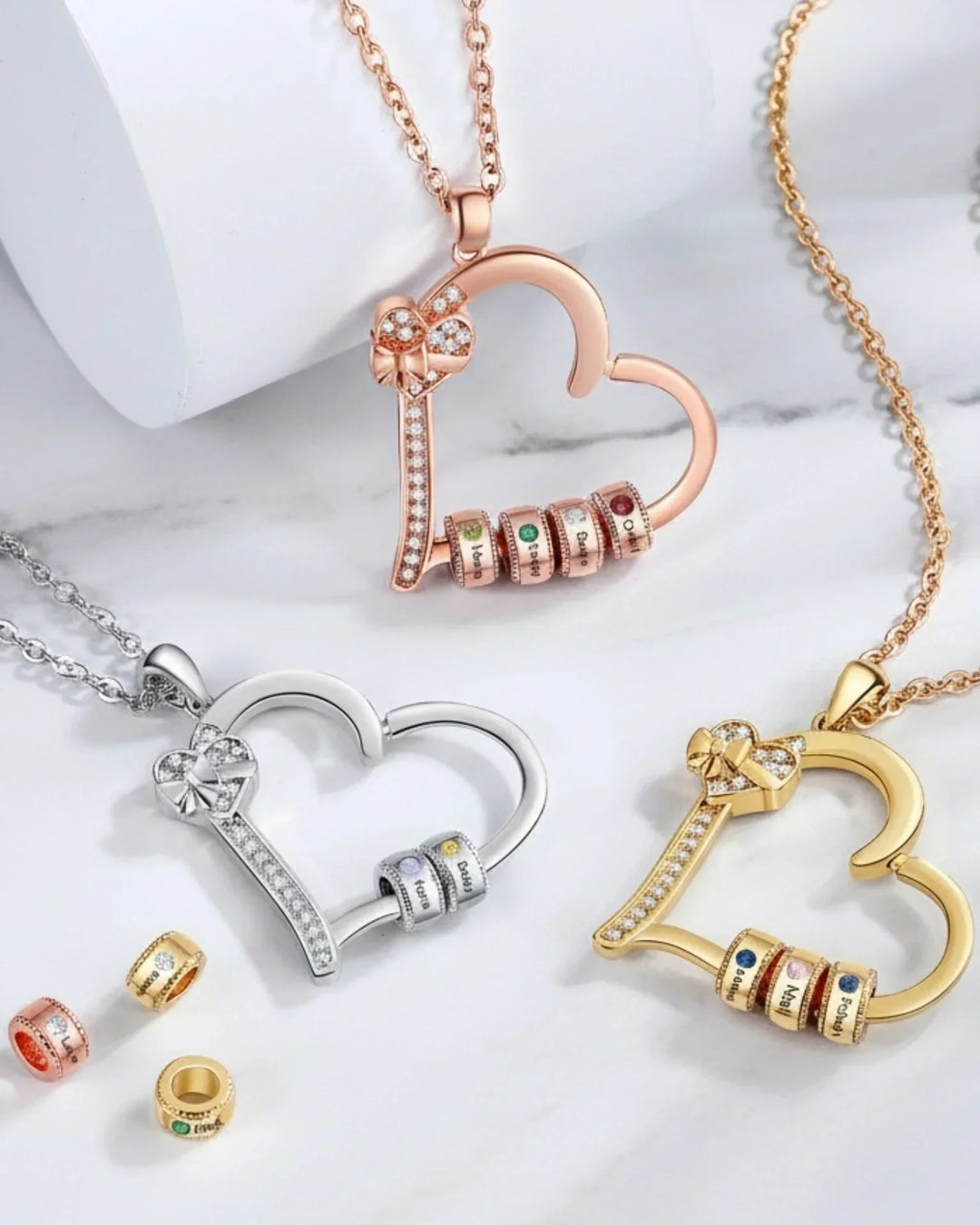 Collar familiar de corazones grabados – de 2 a 5 nombres con su piedra de nacimiento, regalo para mamá o abuela