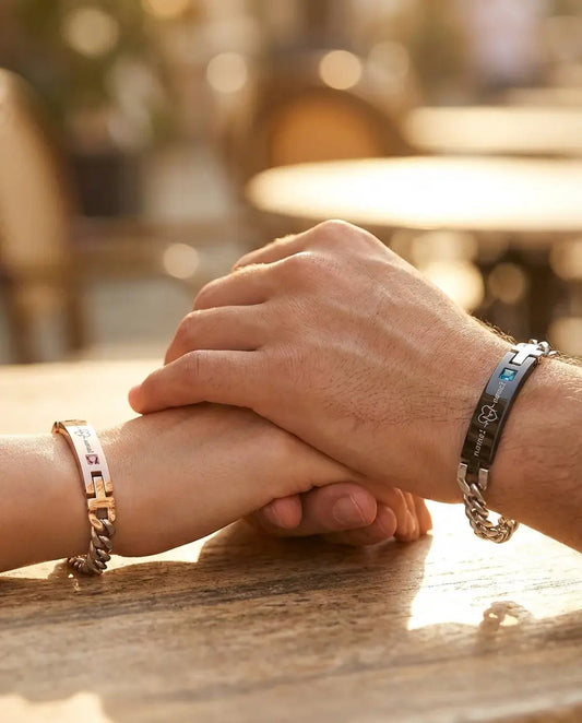 Pulseras de pareja grabadas – placa con línea de electrocardiograma en acero inoxidable, lote de 2 para ella y él