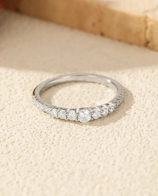 Anillo de moissanita – alianza en degradado con 19 piedras color D, plata de ley 925, apilable para mujer