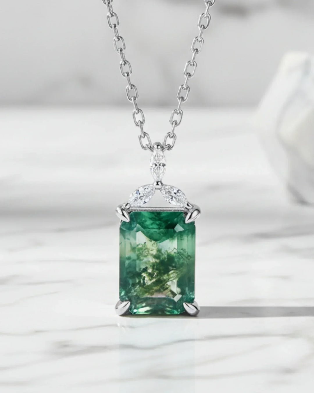 Collar de ágata musgosa – talla esmeralda con circonitas marquesa, plata de ley 925 pulida