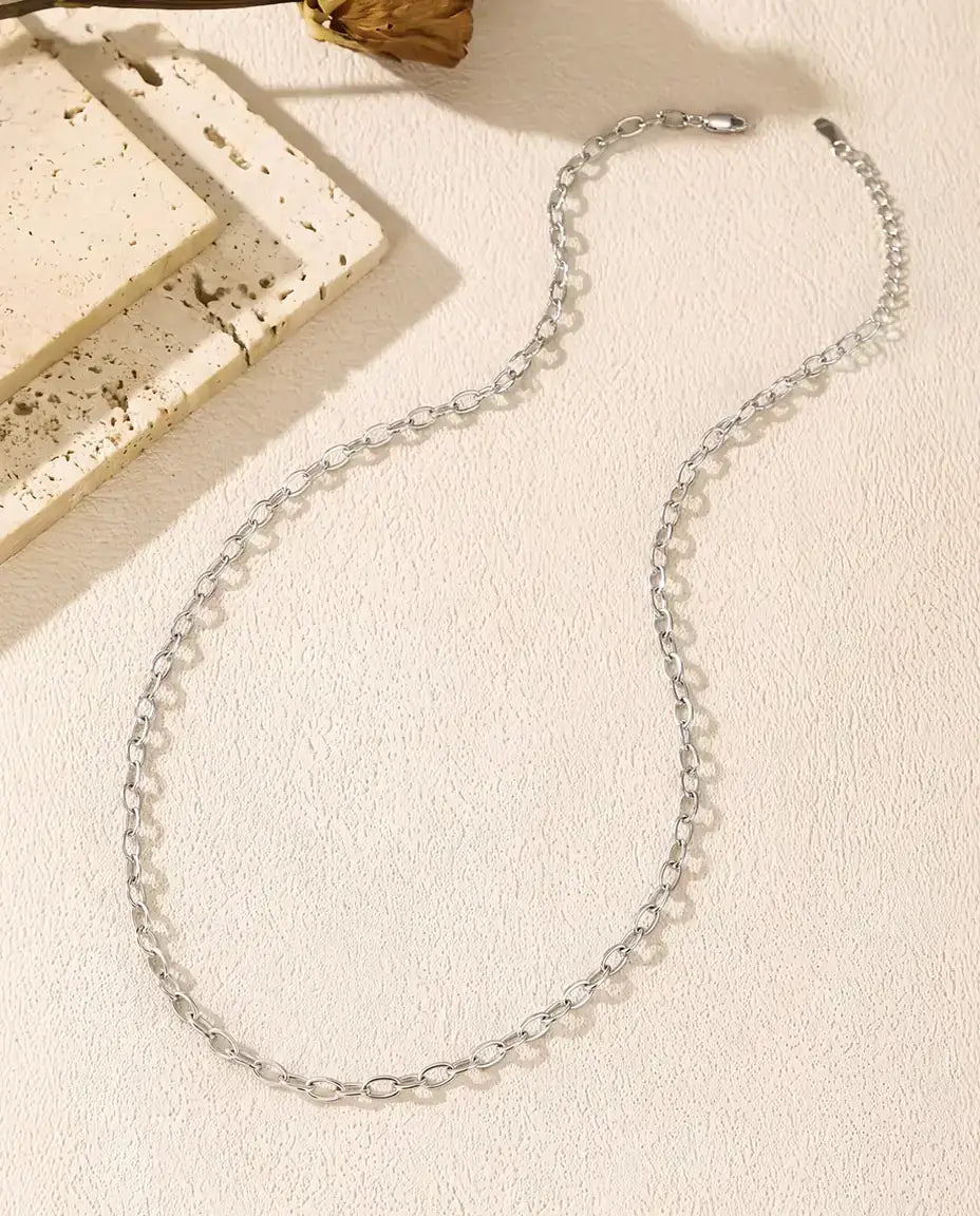 Collar Cadena Forzada en Plata 925 - extendido con la cadena completa, el cierre y el alargador