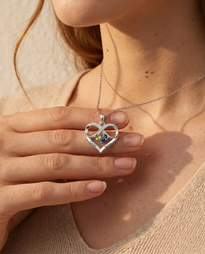 Collar Personalizado con 2 Piedras y 2 Nombres - corazón infinito con dos piedras talla pera, rodiado
