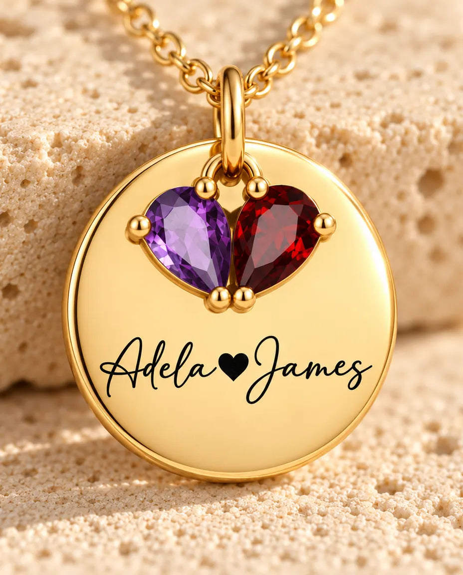 Collar Personalizado con 2 Piedras y 2 Nombres - medalla dorada grabada con dos piedras talla pera