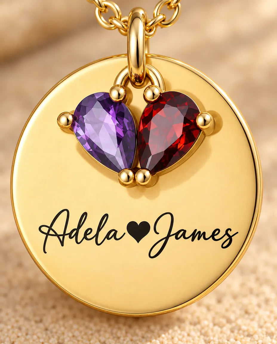 Collar Personalizado con 2 Piedras y 2 Nombres - medalla dorada grabada con dos piedras talla pera
