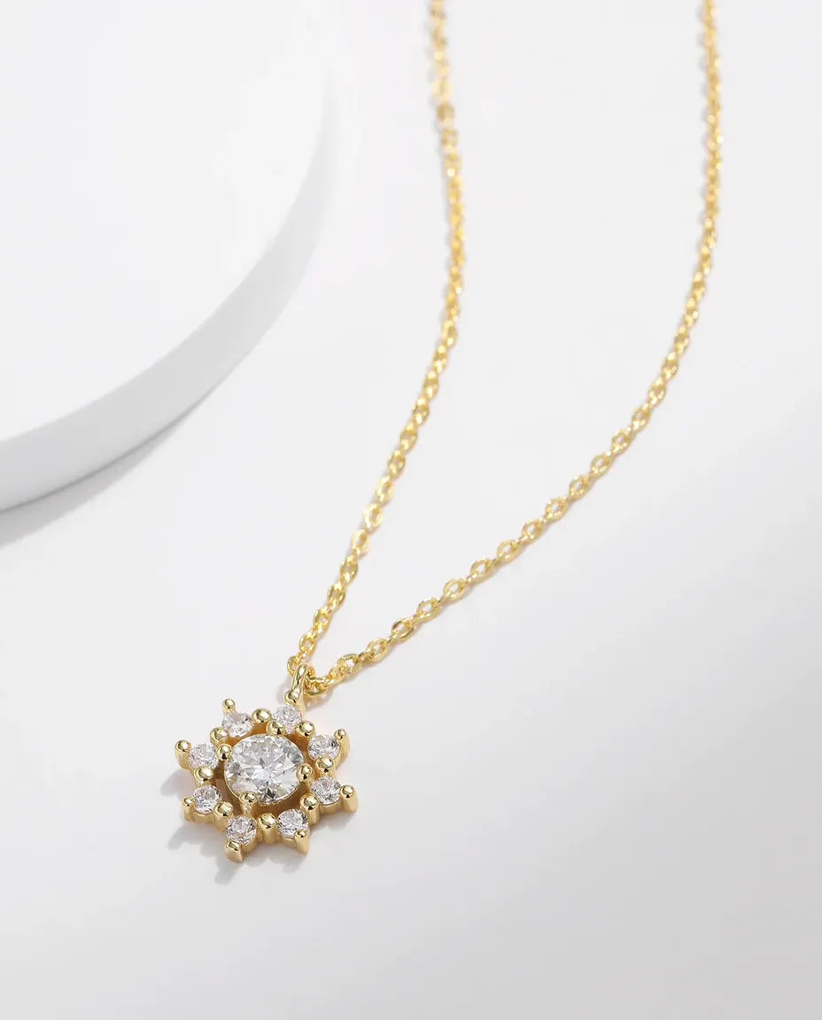 Collar de Moissanita Copo de Nieve – centro de 0,5 ct color D VVS1, plata de ley 925 con baño de oro de 18 quilates