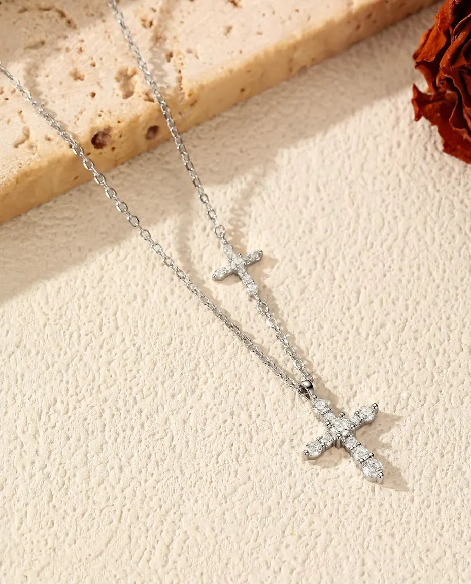 Collar de Moissanita Doble Cruz - colgante de cruz en pavé y cruz horizontal en la cadena, plata 925, 40+5 cm