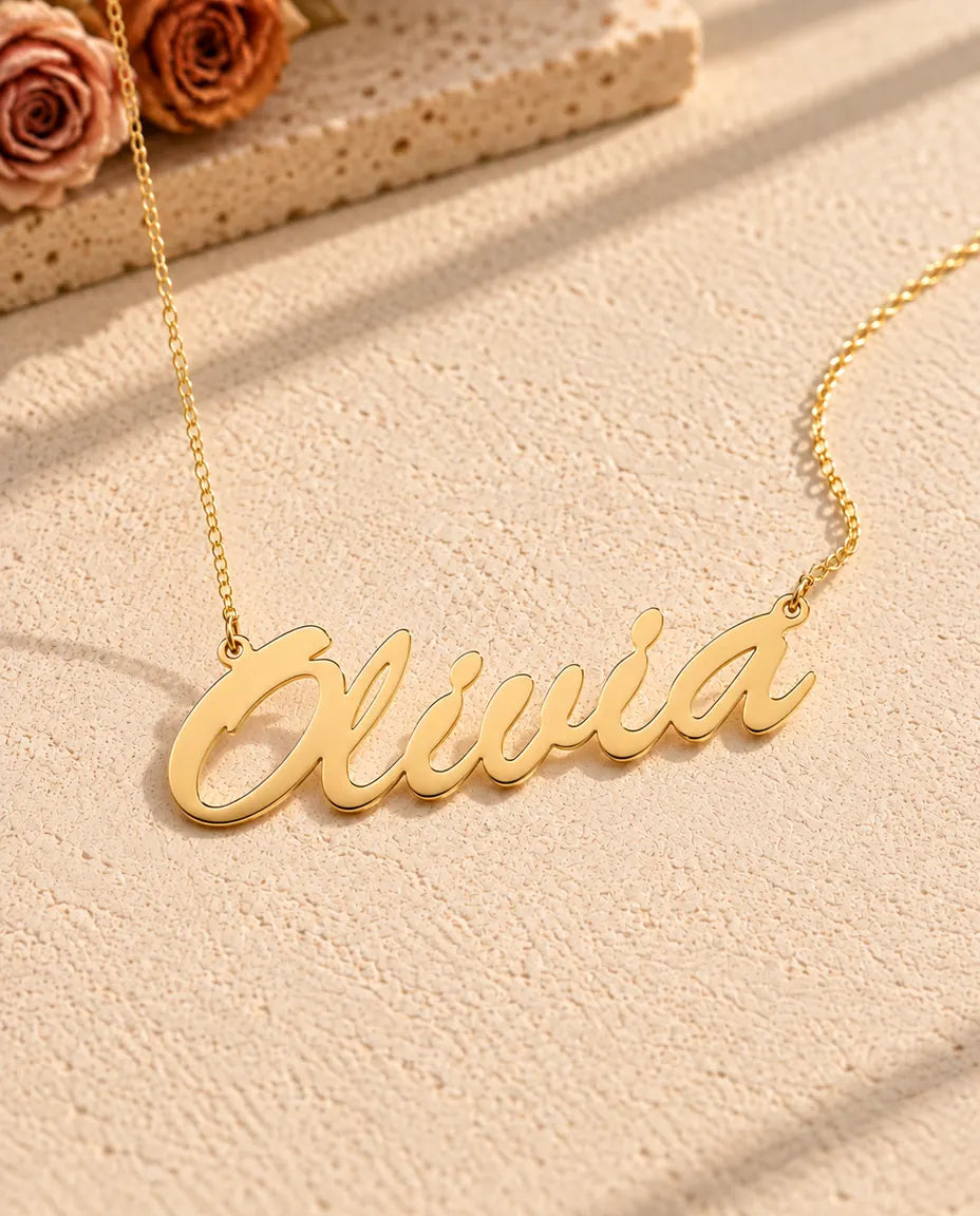 Collar con Nombre Personalizado en Plata de Ley 925 - acabado en oro