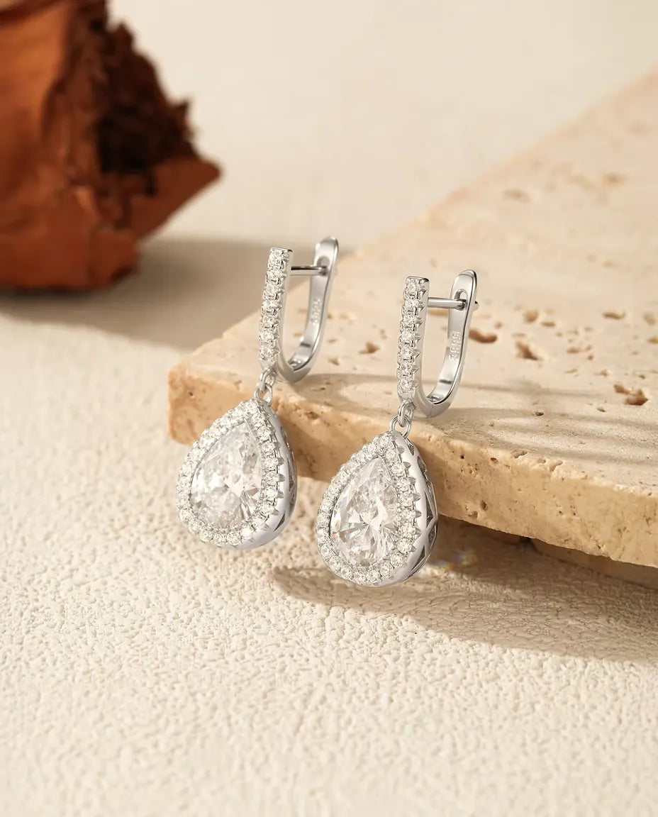 Pendientes de Gota con halo de circonitas - cierre catalán en pavé, 28,5 mm de largo, plata de ley 925
