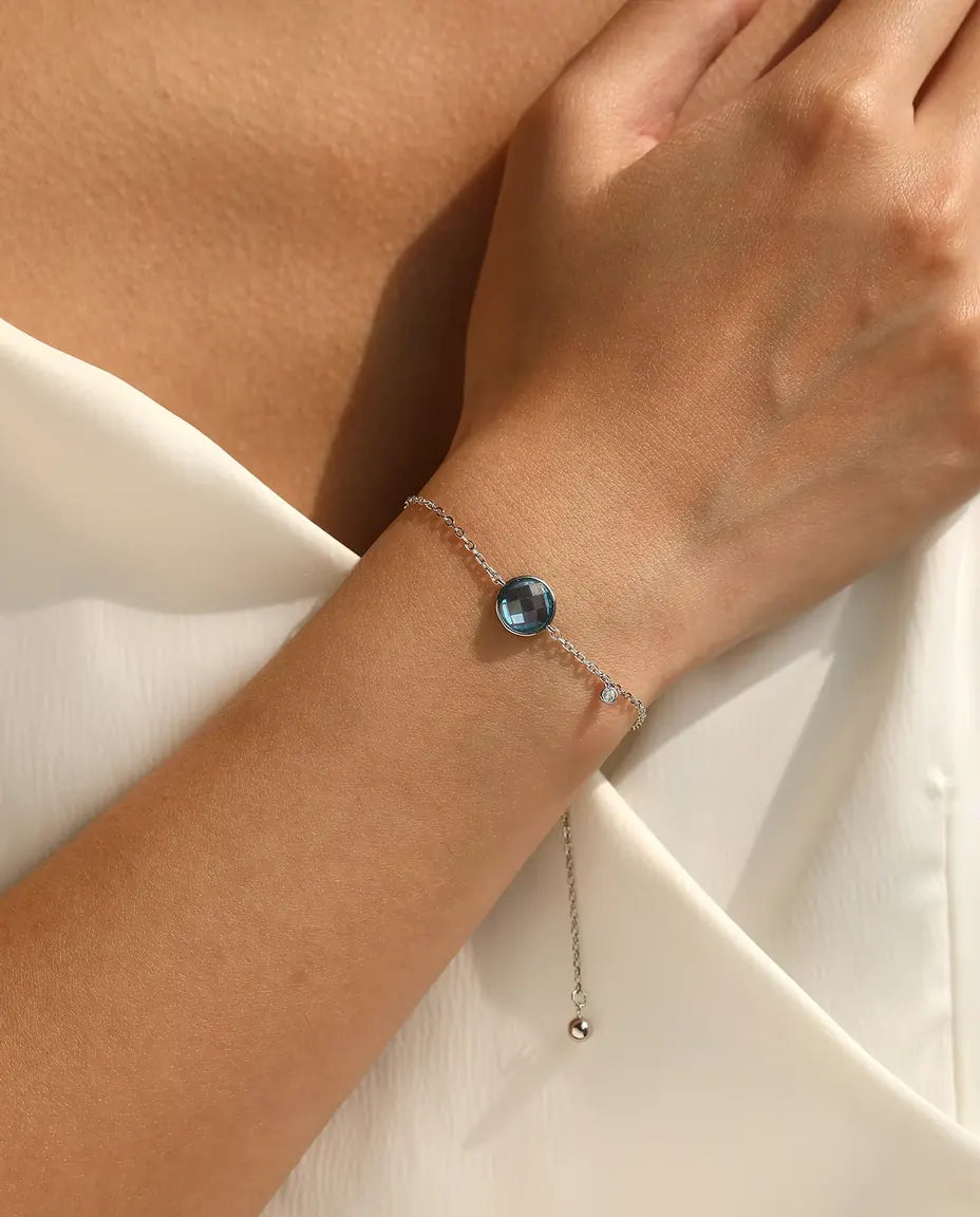 Pulsera con Circonita Azul - talla damero de 8 mm en cadena forzada con cierre corredizo, plata de ley 925
