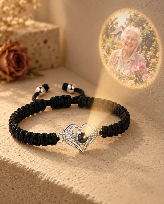 Pulsera con foto dentro - proyecta la foto oculta en la pared