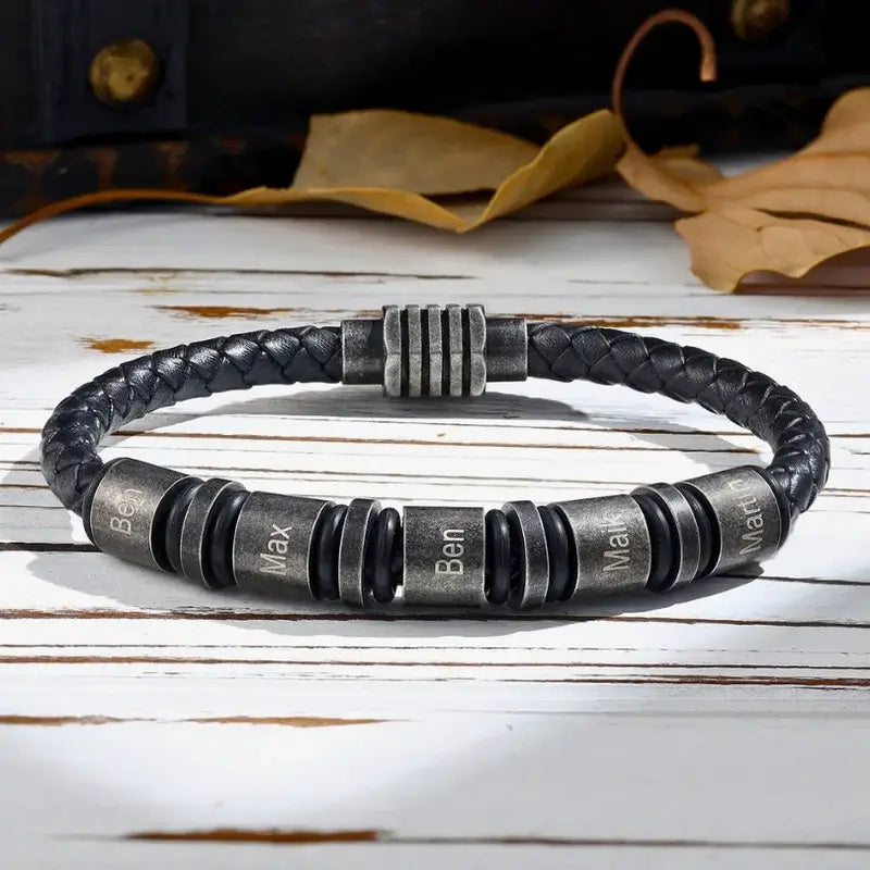 Pulsera hombre grabada – cuero negro trenzado con hasta 5 bolas de acero y nombres, regalo para papá