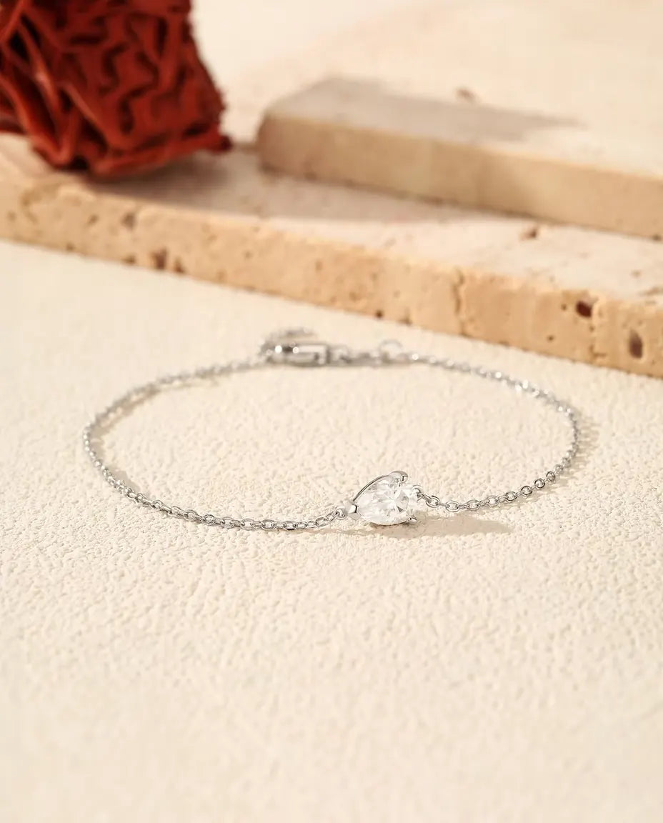 Pulsera de Moissanita Talla Pera - 0,80 ct color D, 5 x 7 mm, cadena fina de 16+3 cm en plata de ley 925