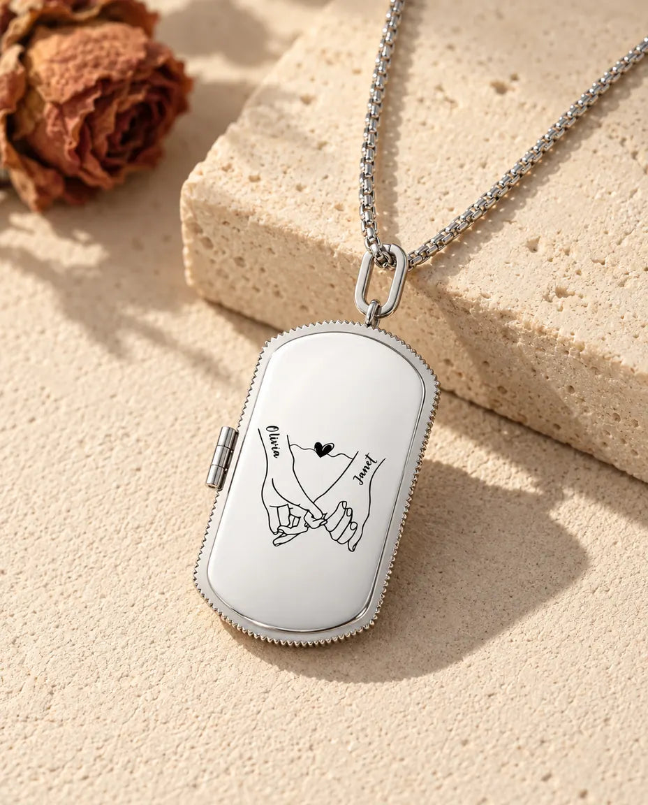 Relicario con foto para hombre personalizado plateado, placa militar grabada con la promesa del meñique y dos nombres